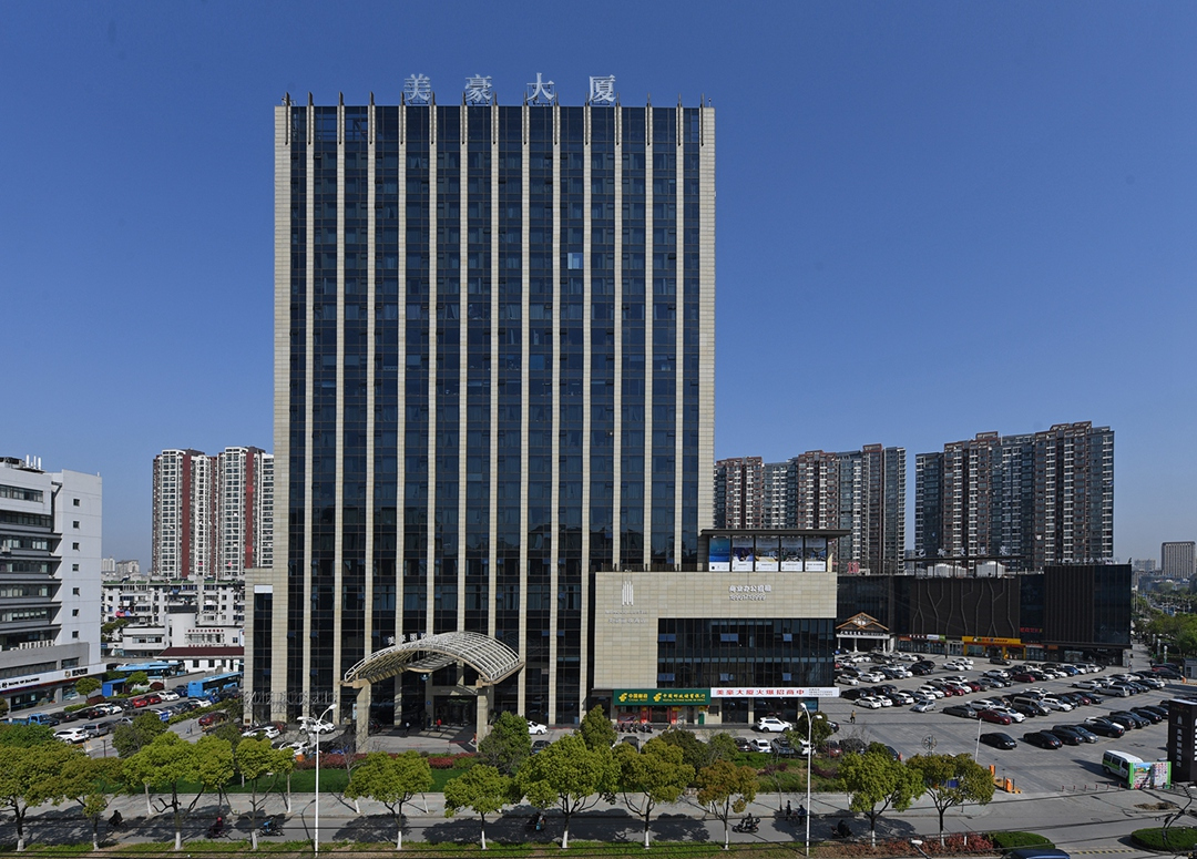 就是这么自信即日起凡入住美豪酒店集团旗下:美豪·丽致上海徐家汇店