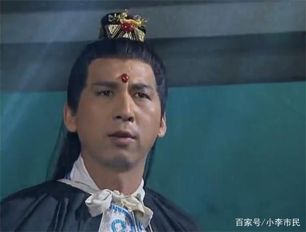 当时这部电视剧播出后,就引起了社会的关注,吐槽声一大片呀,雷人的