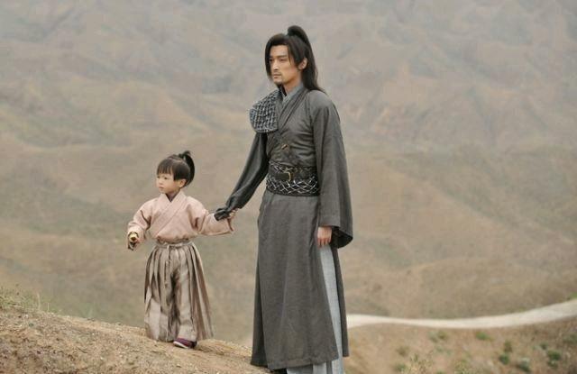 悲剧2(天外飞仙)胡歌饰演董永,结局七公主走了他又得独自抚养孩子.