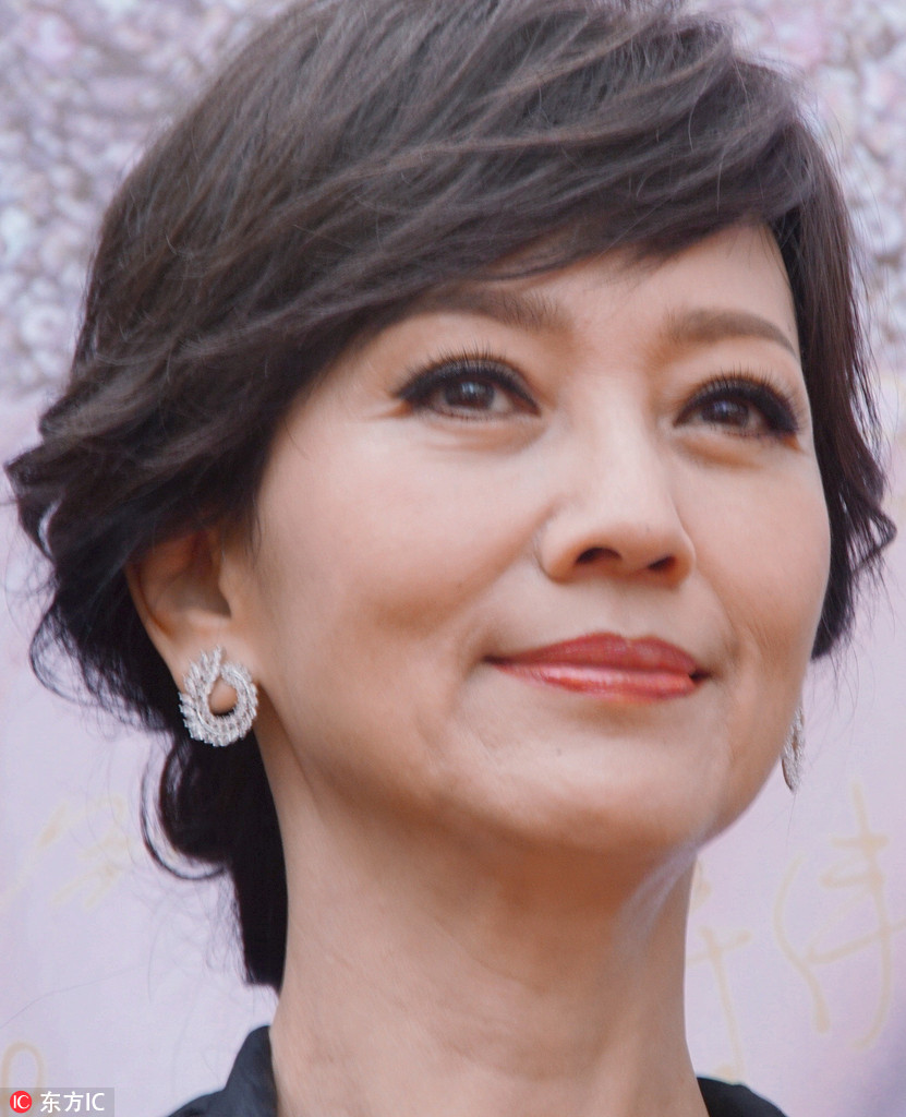 "不老女神"卸妆后:赵雅芝,刘晓庆成老妖精,属她最美得过分!