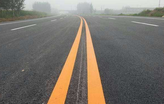 双黄线和单黄线有什么区别?很多人都记混了,因此被扣分罚款