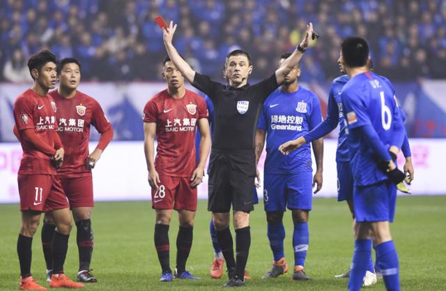 申花大魔王回归一线队,球迷:卓尔首当其冲运气背到家