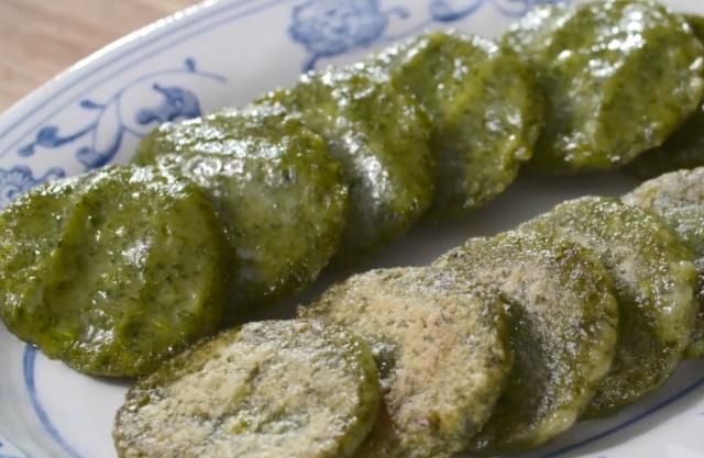 江西人春天爱吃的"芥菜团子",煎到一面焦一面糯