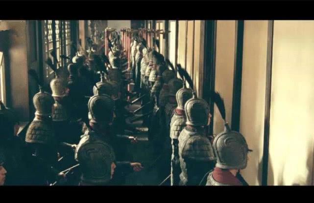 古代真有掷杯为号,涌出五百刀斧手的事?正史比演义更残酷