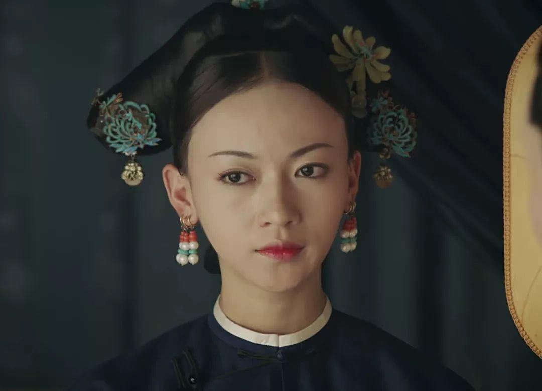 令妃几个孩子中,一个为皇一个位王,一个破格受封,唯独她不受宠