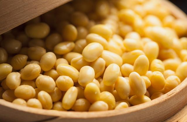 脑梗不会悄无声息,一旦头部出现5种特征,快去