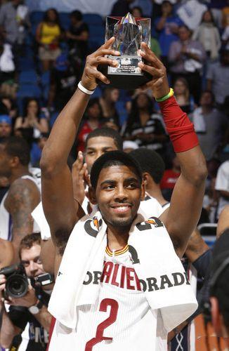 组图:欧文骑士生涯全回顾,冷血三分灭勇士助骑士夺冠成经典