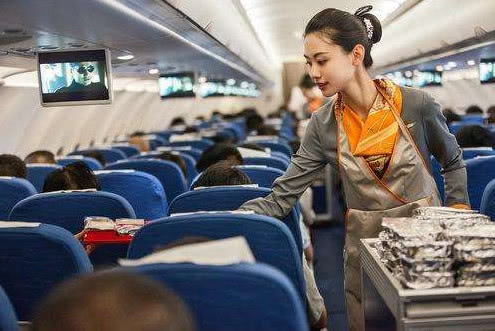 乘客坐飞机,其实有三大隐藏福利,你发现了吗?