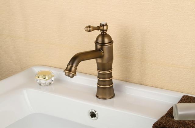 水龙头选全铜还是不锈钢好?开了10年五金店的商家终于说出了实情