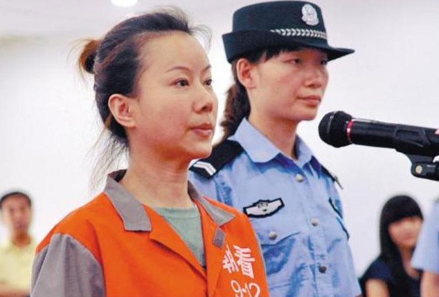 没有经济来源的满文军想借湖南台《我是歌手》复出,结果他只上了两期