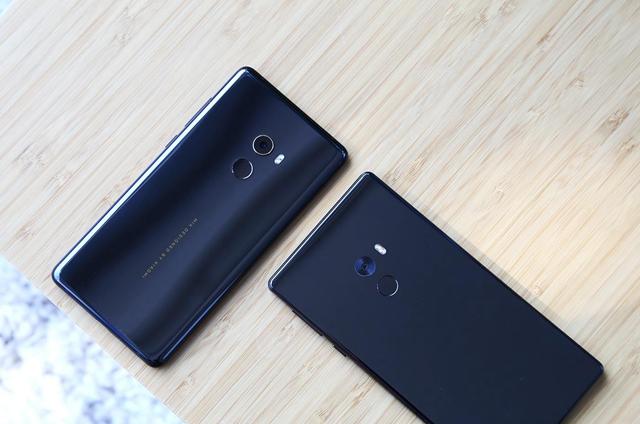 五千年前的手机出土跟小米mix2一模一样网友太像了