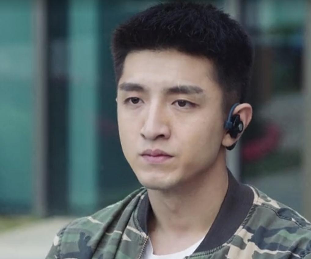 倾城时光金瀚是个情圣轻松要到女主联系方式赵丽颖很开心