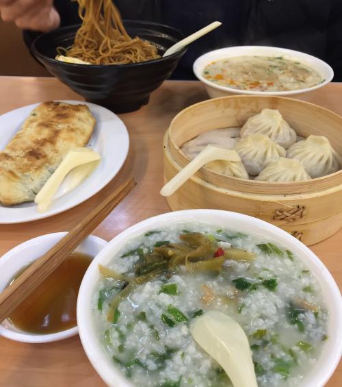 东北人的早餐重庆人的早餐上海人的早餐差距可不是一点