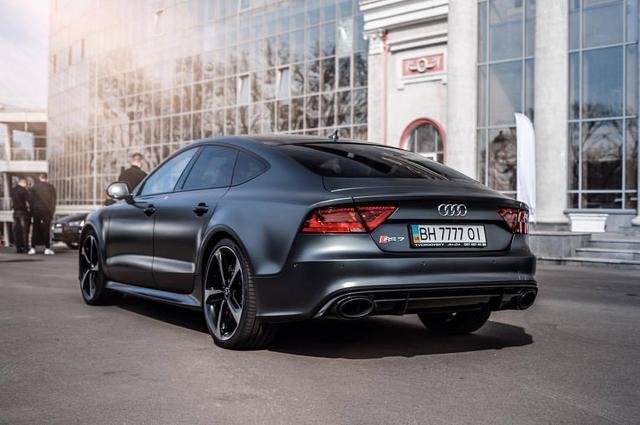 哑光黑奥迪rs7,确认过眼神,是想要的车!