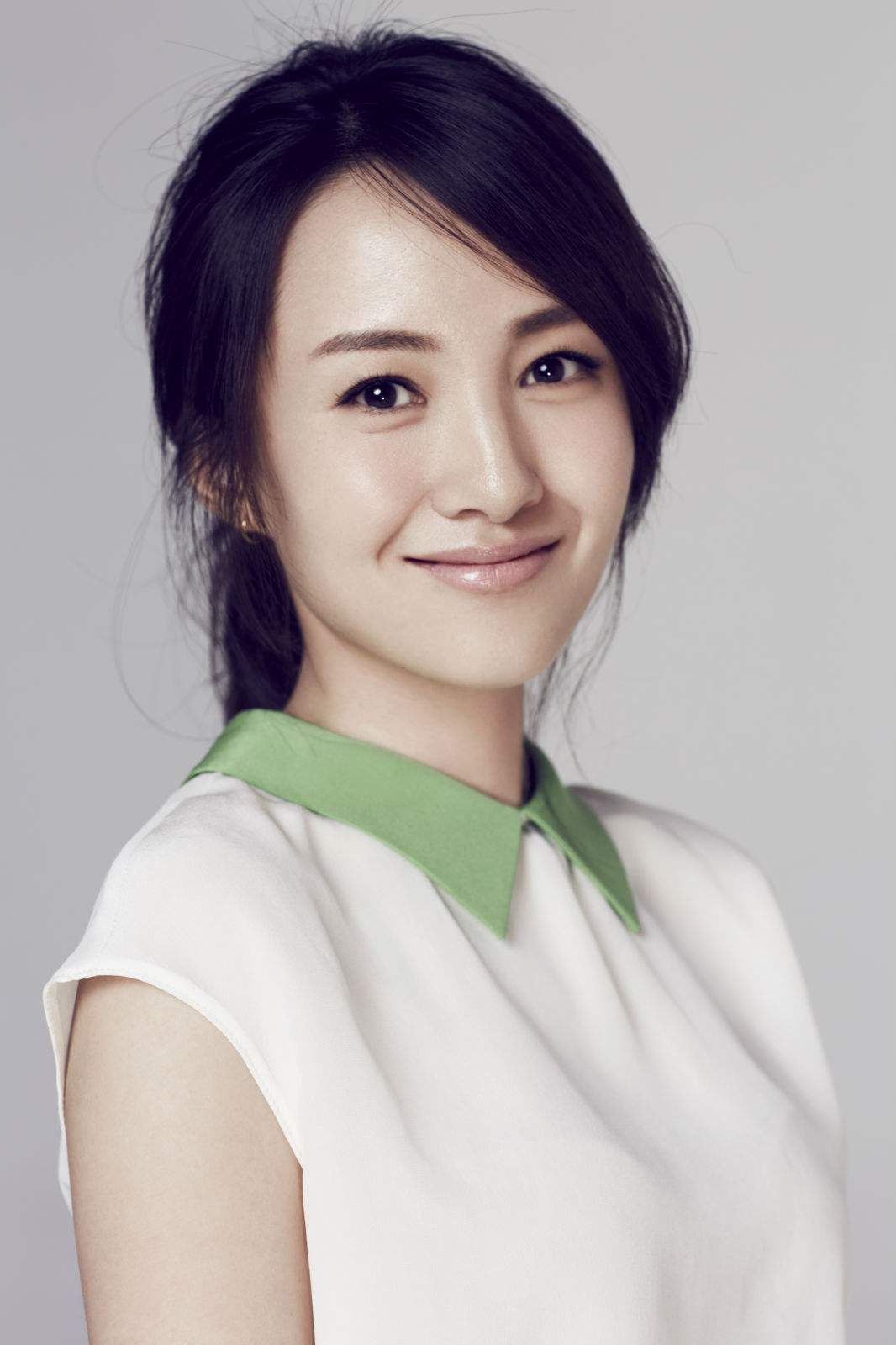 她才是最美军装女星,连当5次女主都没红,今31岁无片约还单身|衣珊