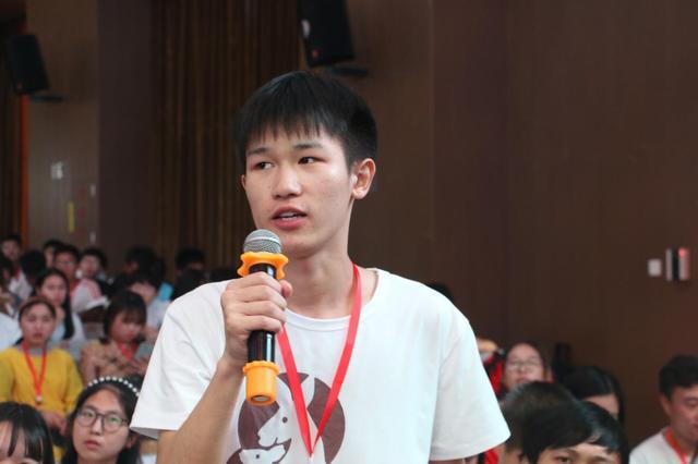 "加油吧!青年!"——第三届湖北省大学生主题营销挑战赛启动