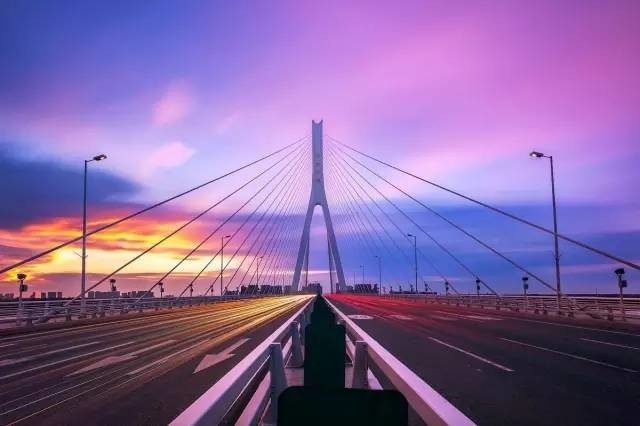 训练9:三角形构图