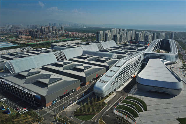 航拍中铁·青岛世界博览城