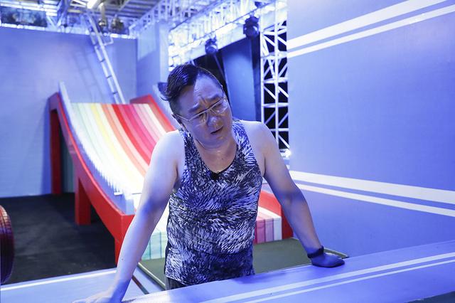 《加油好身材》selina男友标准选教练 张绍刚怒摔道具泄不满