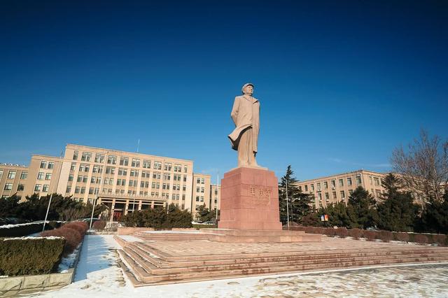 这所大学曾是"四大工校"之首,如今却显得有些"落寞"?可惜