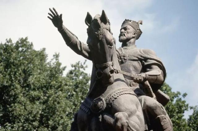 哈萨克斯坦出现一块刻字石头研究后却发现讲述一统治者的故事