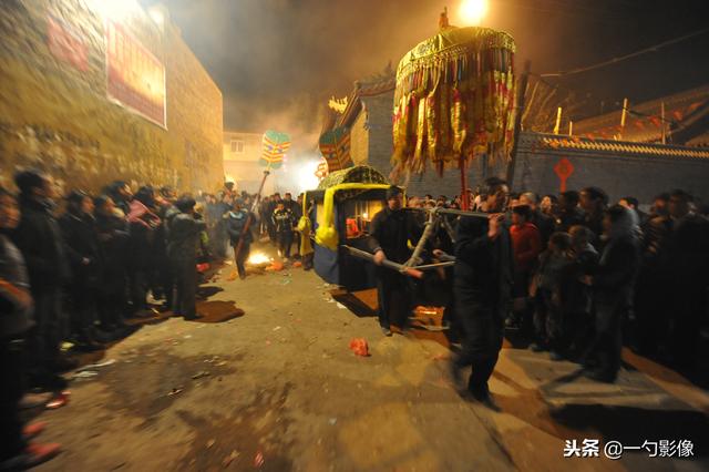 捉黄鬼、演傩戏,惊心动魄热闹非凡,春节来武安看社火|武安|傩戏|社火_新浪新闻