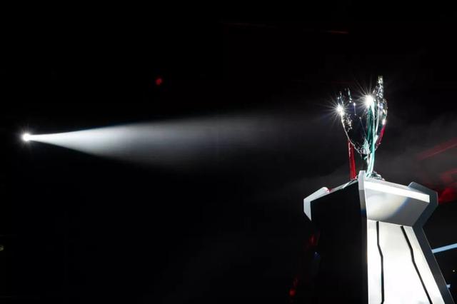 2018德杯西安站完美谢幕,万千粉丝为古城电竞齐打call