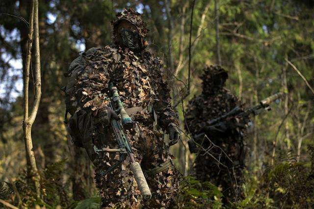 还在吹战斗民族?俄罗斯自己都不信,为逃兵役花样百出!