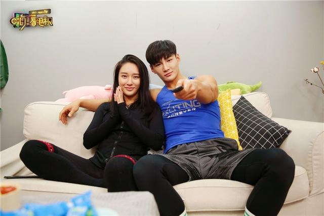 嗨!看电视|邓梓杭|嘉宾_新浪新闻