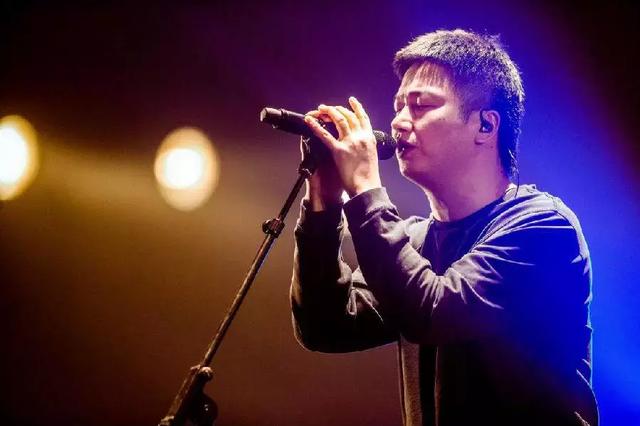 朴树敬佩的人不多,他是其中之一:演唱会从自掏腰包到十分钟售空|李志