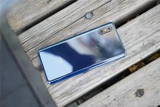 小米MIX3还值得买吗?骁龙855比骁龙845还便