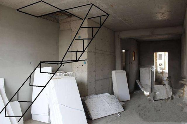 自己装修上下两层打通改复式物业找上门气到吐血业主偏不改