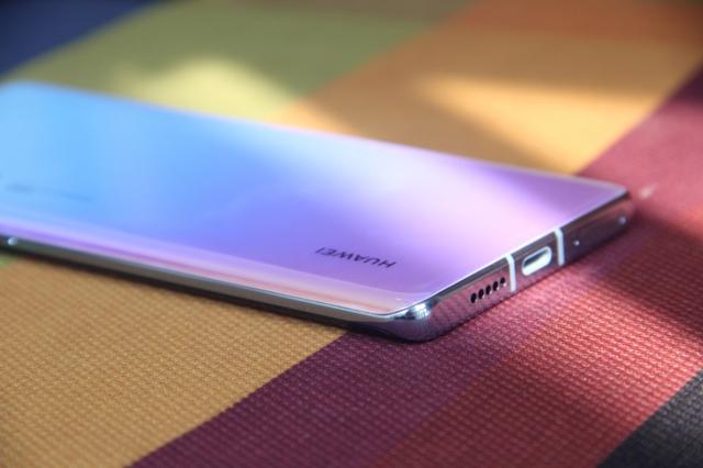 有了华为P30 Pro手机,出门再也不用″长枪短炮