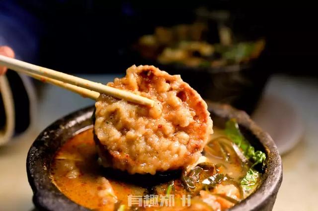 丨莲夹因个人口味而异,有趣君觉得一般般说完这些滚烫火烧的美食之外