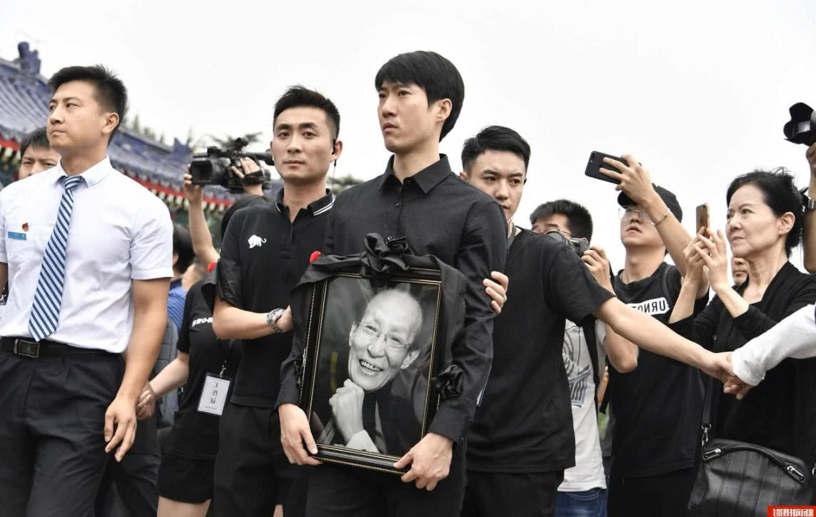 常宝华告别仪式,相声界晚辈只有王自健到场,墓地价格更是惊人!