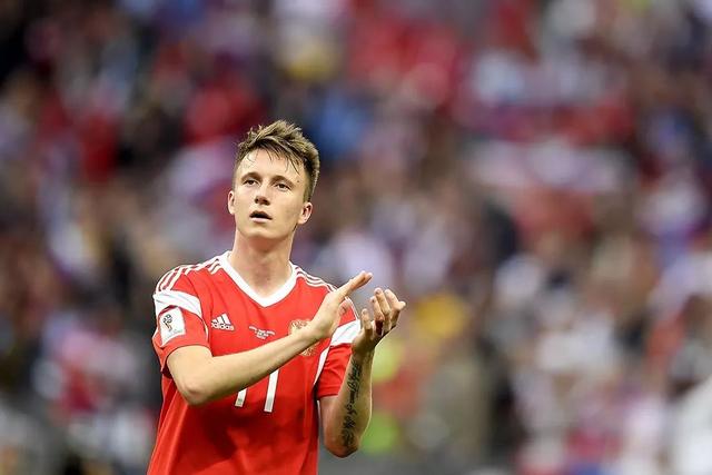 宁夏经信委原副主任戎生灵外逃美国3年,在逃期间曾诈骗亲友