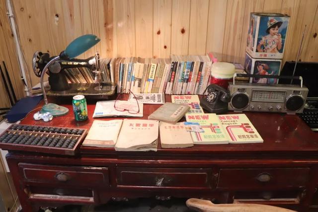 在80年代……这是成都人家里招待朋友的高规格!