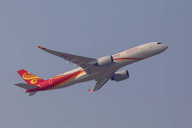 据悉,海南航空引进的a350-900是空客公司生产的全新一代宽体客机,具有