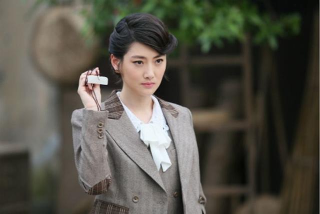 曾在剧中力压黄圣依,如今37岁演少女被赞,网友:冻龄女神!