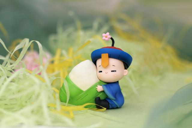 盒蛋首发|穿越次元壁,小僵尸和你一起过节!