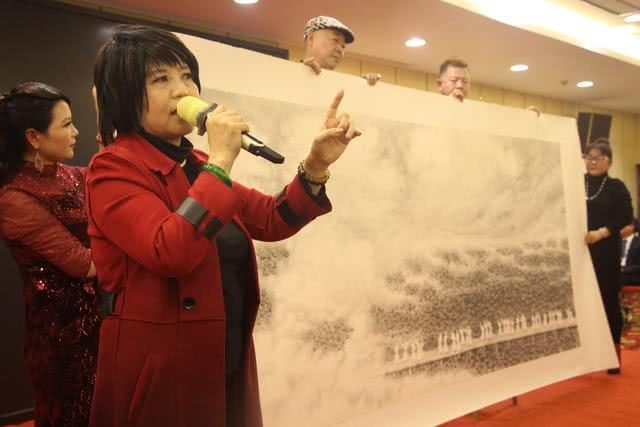 单幅拍出880万 著名旅美画家邹蓝天作品专场拍卖震惊河南