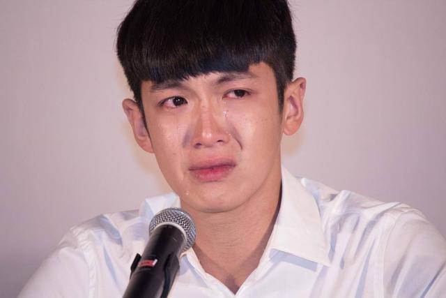 柯震东:我死了有人在乎吗|柯震东|复出|三井寿_新浪新闻