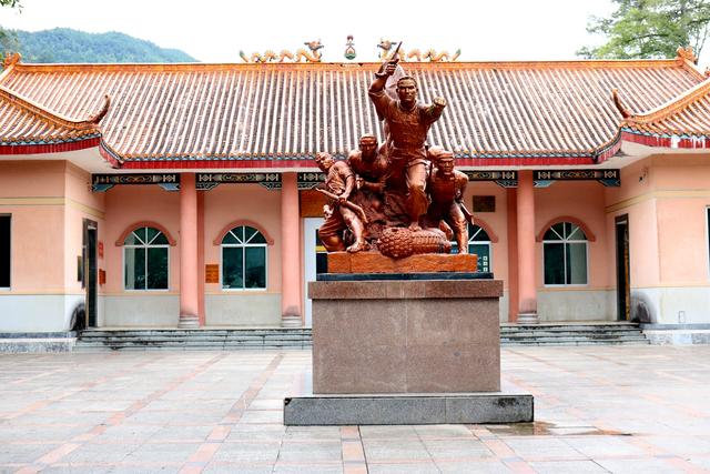 红色东兰韦拔群纪念馆