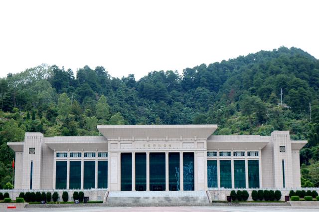 红色东兰韦拔群纪念馆