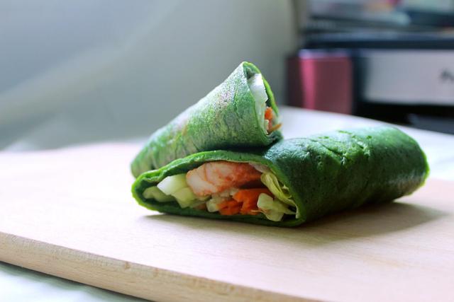 菠菜鸡肉卷的做法,营养又健康的绿色食品,做法简单!