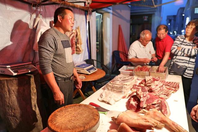 生猪收购价这么便宜,一头猪能够产生多少利润?说了你可能不信