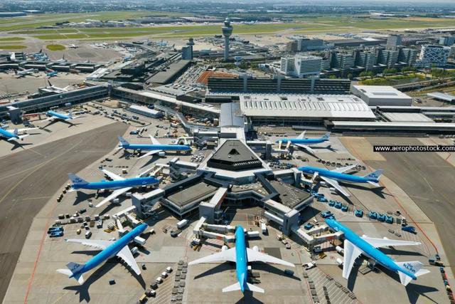 荷兰中央统计局:史基浦机场飞行次数已达极限