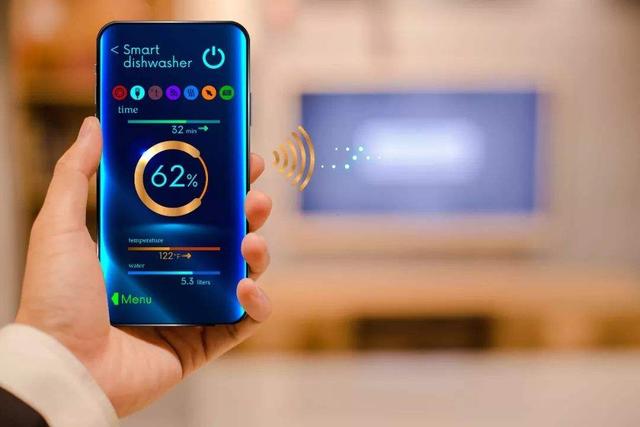 发布了全新的子品牌iqoo,剑指互联网高端手机行列,力求在产品上取得