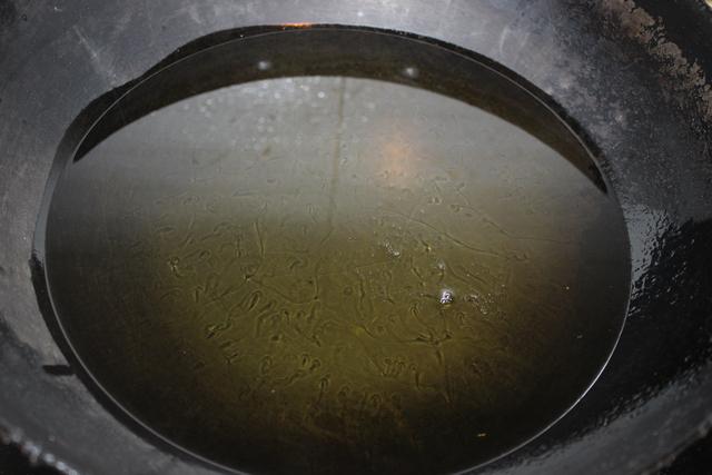 给鱼加上"保护膜",下锅不粘不破皮,颜色还好看,不知道亏大了