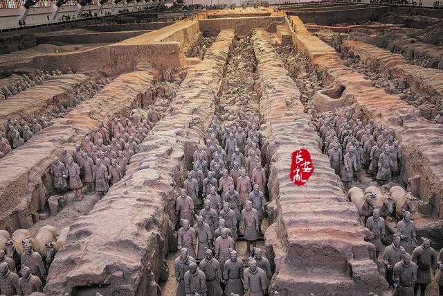 我国最大的火车站西安北站火车股道达多达34道